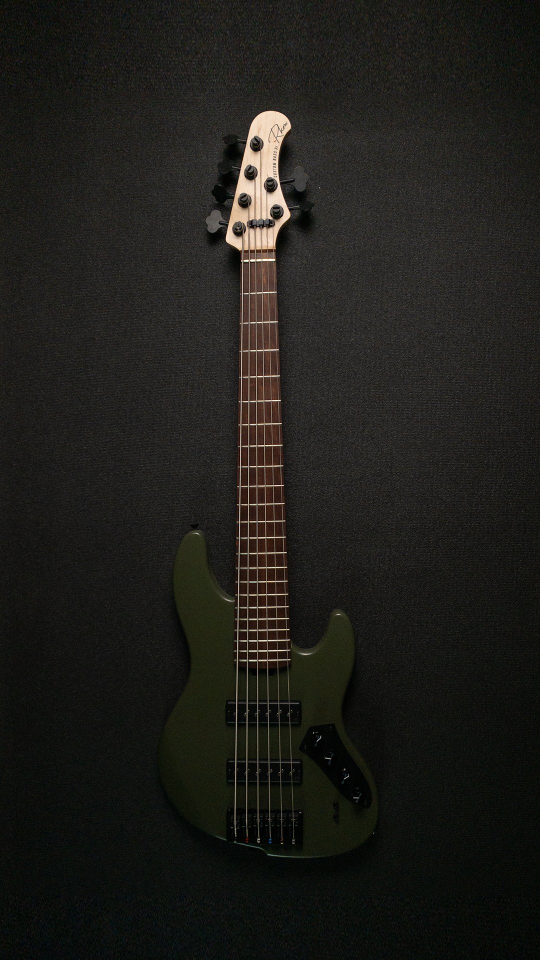 RKM Custom Shop Bass