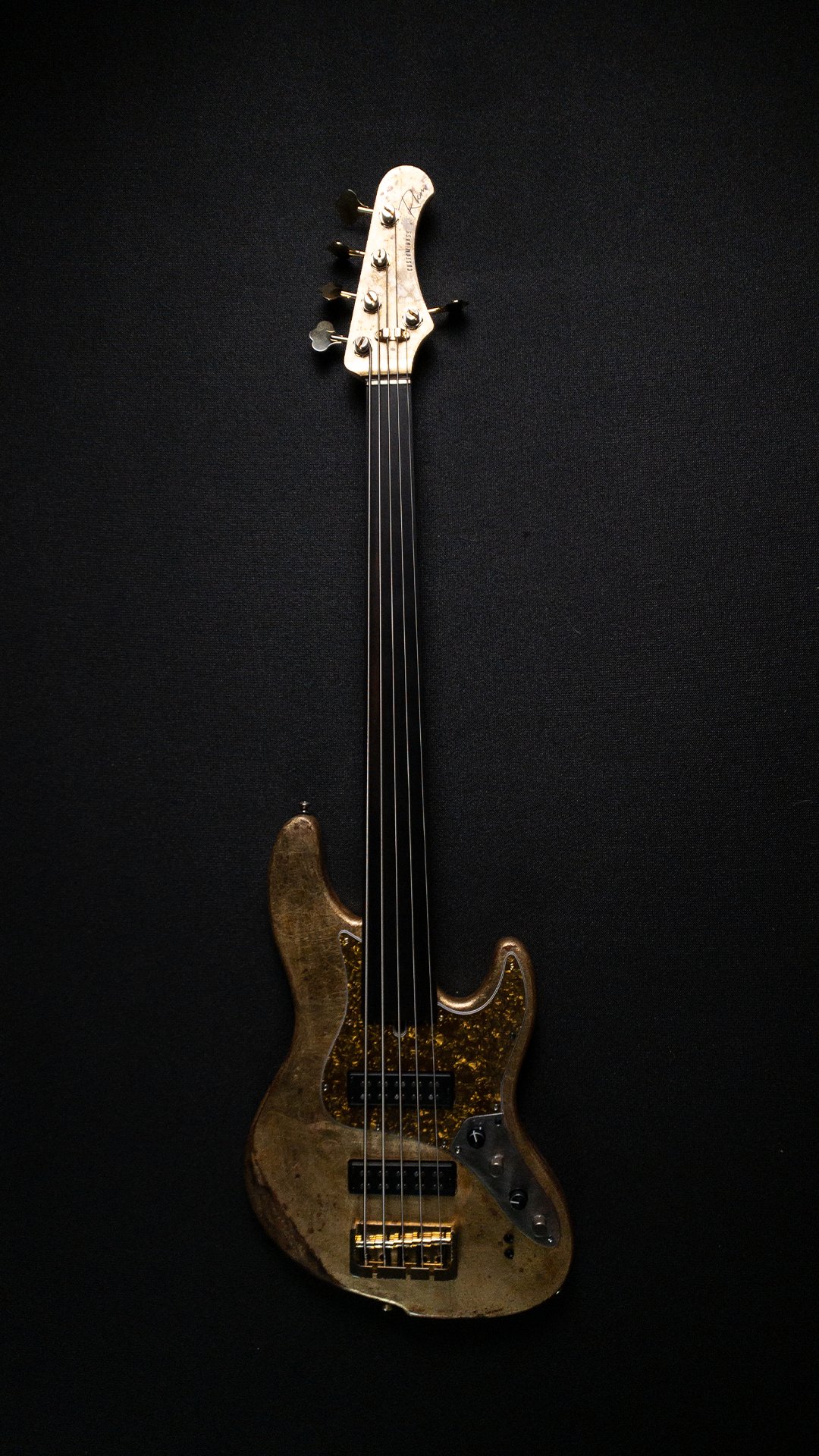 RKM Custom Shop Bass