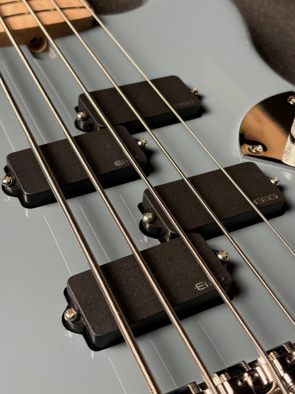 DS Series Bass