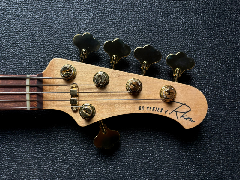 DS Series Bass