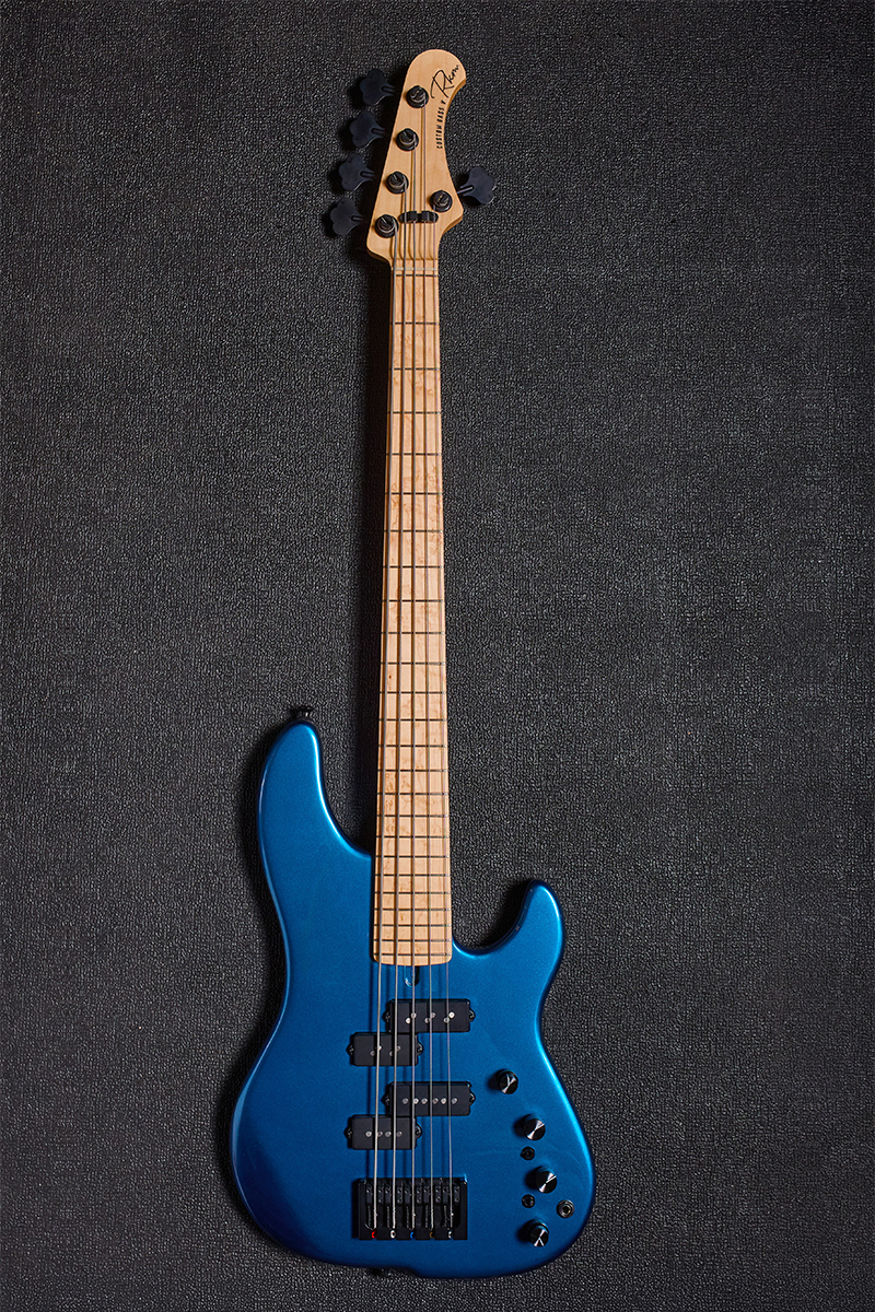 Janek Gwizdala Bass 2